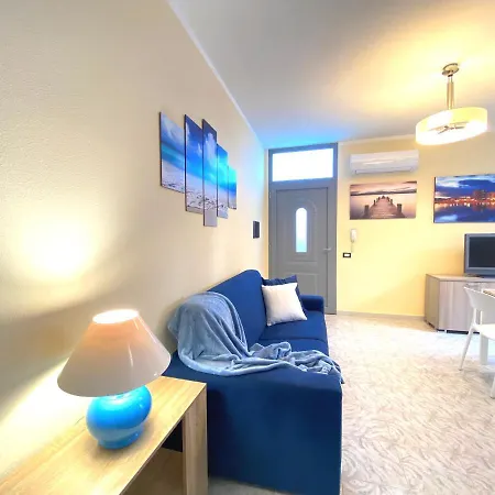 Homey Experience - City Dream Garden Apartment Apartman